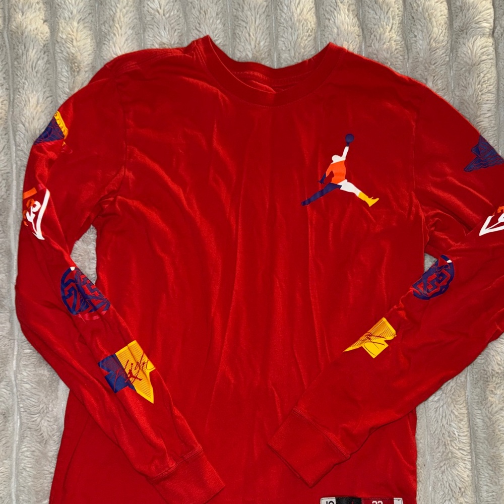 Jordan men’s long sleeved tee